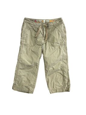 Nike ACG Women's 2 Khaki Capri Pants  J1912